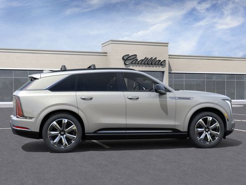 New 2025 Cadillac Escalade IQ Luxury 2 image 5