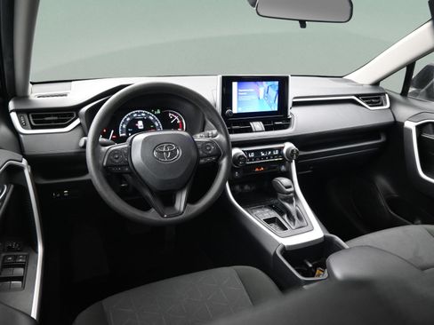 Used 2025 Toyota RAV4 XLE image 35