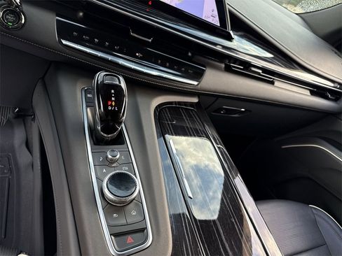 Used 2022 Cadillac Escalade Sport image 20