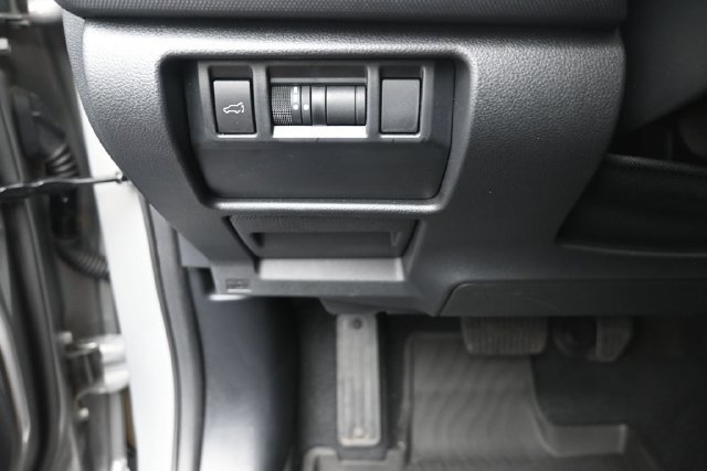 Certified 2025 Subaru Forester Touring w/ Popular Package - Touring AWD/4WD image 16