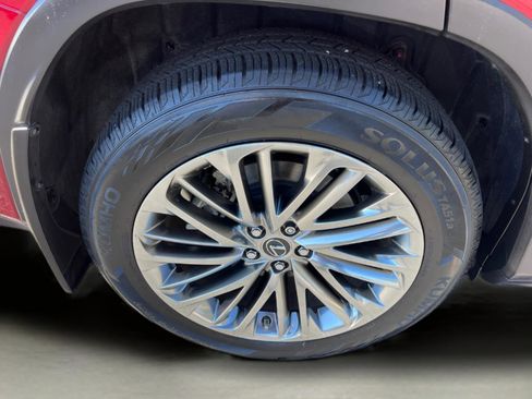 Certified 2022 Lexus RX 350L Luxury image 18