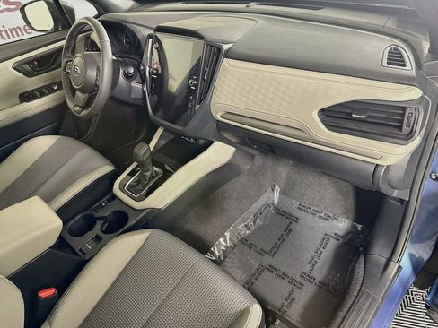 Certified 2025 Subaru Forester Premium AWD/4WD image 32