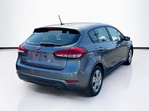 Used 2016 Kia Forte LX FWD image 8