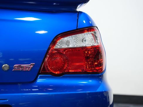 Used 2004 Subaru Impreza WRX STI image 16