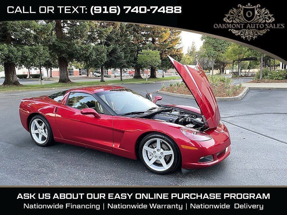 Used 2005 Chevrolet Corvette Coupe w/ Preferred Equipment Group RWD image 27
