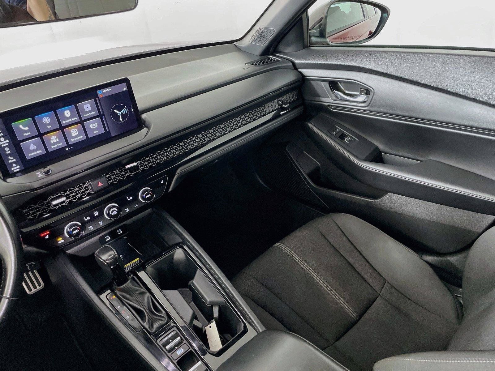 Used 2025 Honda Accord Sport image 26
