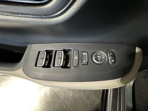 Used 2023 Honda HR-V EX-L image 20