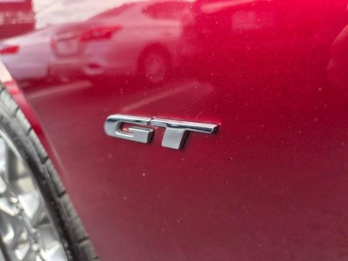 Used 2017 Dodge Challenger GT w/ Driver Convenience Group image 9