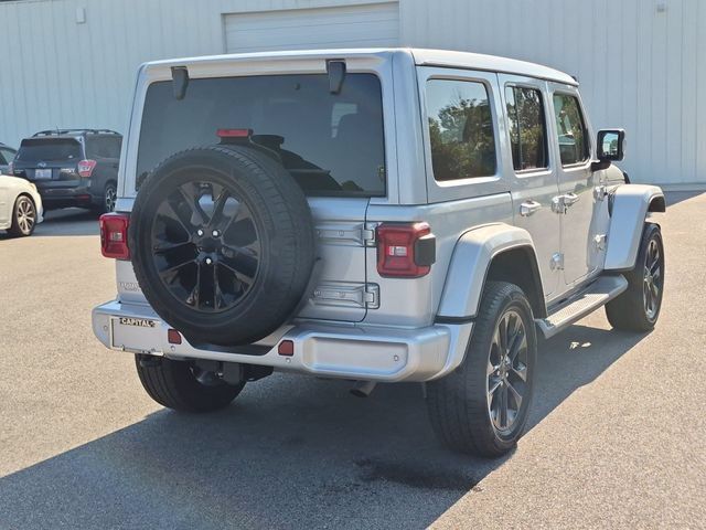 Used 2022 Jeep Wrangler Unlimited Sahara AWD/4WD image 3