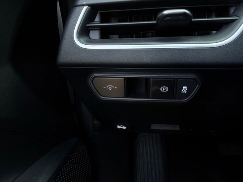 Used 2025 Kia K4 FWD image 21