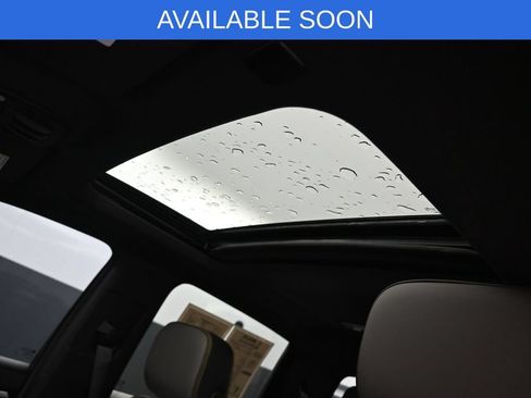 Used 2024 Chevrolet Colorado ZR2 w/ ZR2 Convenience Package III AWD/4WD image 29