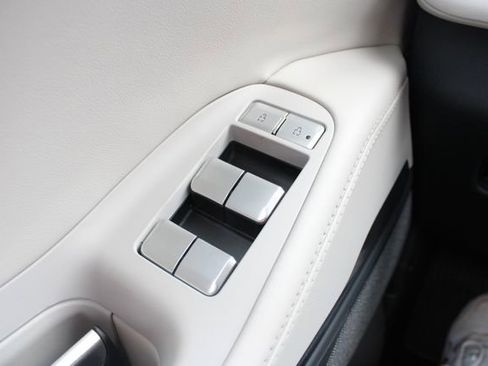 New 2026 Lincoln Navigator Reserve AWD/4WD image 51