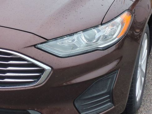 Used 2019 Ford Fusion SE image 11