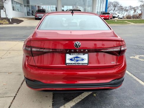 New 2026 Volkswagen Jetta SE image 6
