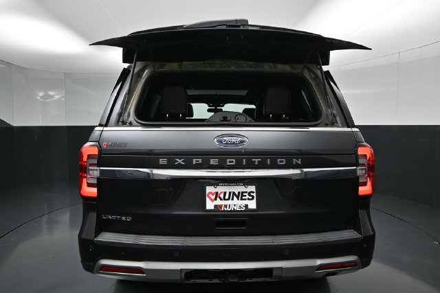 Used 2024 Ford Expedition Limited AWD/4WD image 26