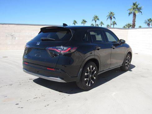 New 2026 Honda HR-V EX-L image 4