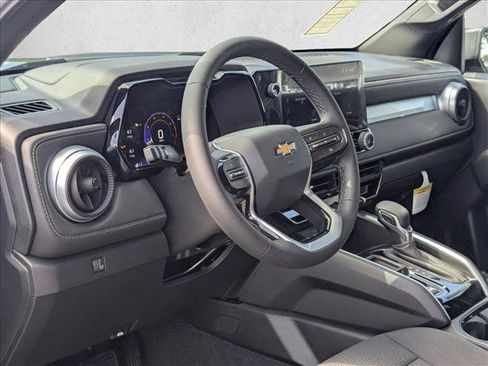 New 2026 Chevrolet Colorado LT image 3