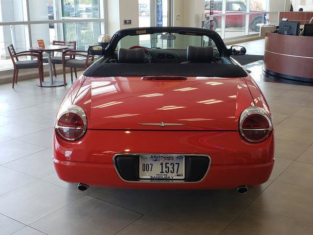 Used 2002 Ford Thunderbird RWD image 7
