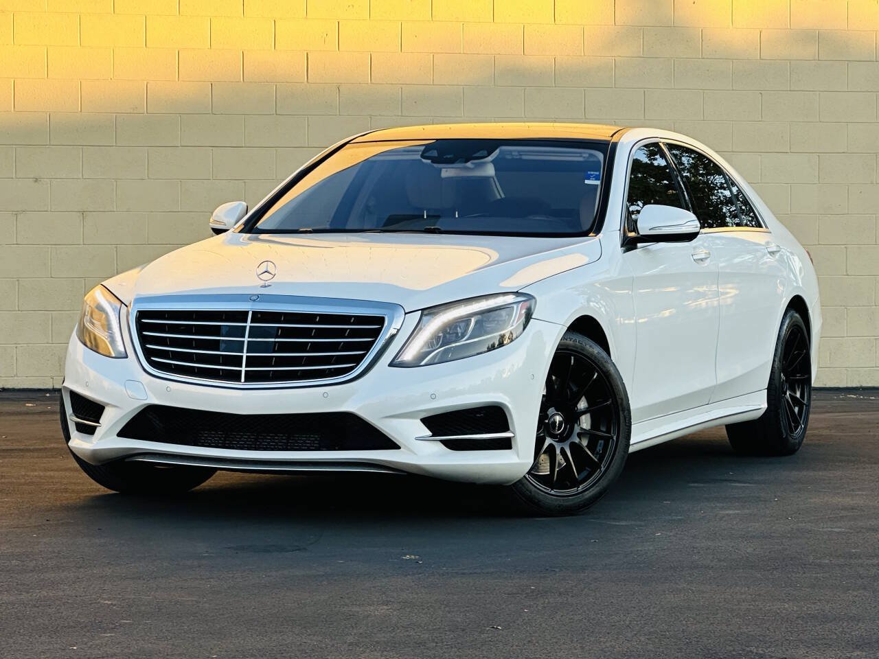 Used 2014 Mercedes-Benz S 550 Sedan image 3