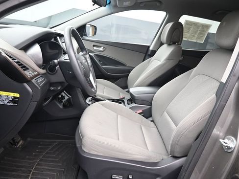 Used 2018 Hyundai Santa Fe Sport w/ 2.4L Value Package 02 FWD image 20