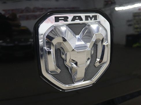 Used 2020 RAM 1500 Limited image 9