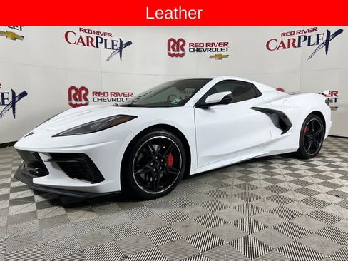 Used 2025 Chevrolet Corvette Stingray Premium Conv w/ Z51 Performance Package image 4