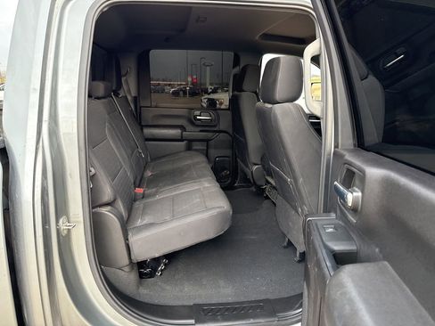 Used 2024 Chevrolet Silverado 2500 Custom w/ Custom Convenience Package image 11