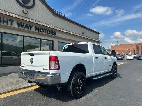 Used 2023 RAM 2500 Big Horn w/ Level 1 Equipment Group image 3