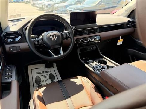 New 2026 Honda Pilot Touring image 5