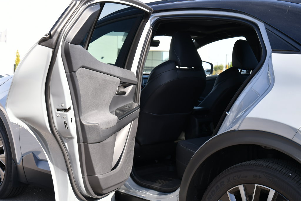 Used 2026 Toyota C-HR AWD/4WD image 20