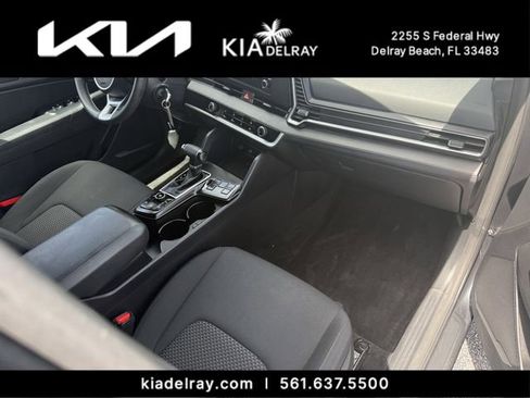 Used 2023 Kia Sportage LX FWD image 9