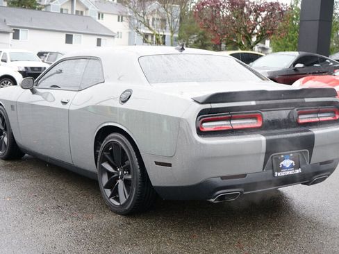 Used 2019 Dodge Challenger R/T Scat Pack w/ Stars & Stripes Edition image 4
