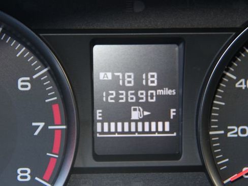 Used 2015 Subaru Crosstrek 2.0i Premium image 22