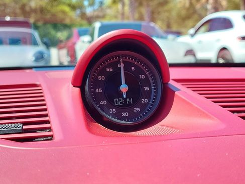 Certified 2021 Porsche 911 Targa 4S image 29