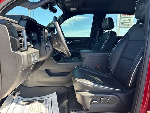 Used 2023 GMC Sierra 1500 AT4X w/ AT4X AEV Edition AWD/4WD image 9