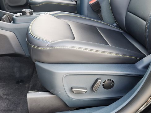 New 2026 Ford Maverick Lobo AWD/4WD image 17