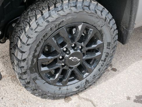 New 2026 Chevrolet Silverado 3500 LTZ image 9