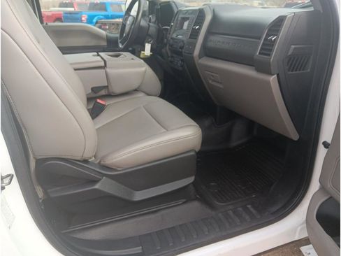 Used 2020 Ford F350 XL w/ Power Equipment Group image 28