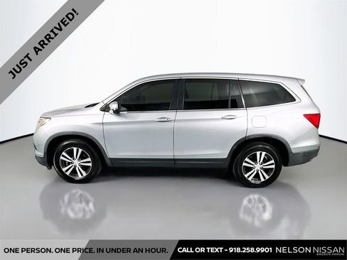 Used 2018 Honda Pilot EX image 8