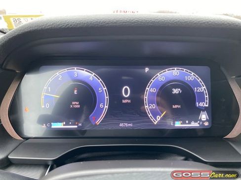 Certified 2025 Jeep Grand Cherokee Altitude image 19