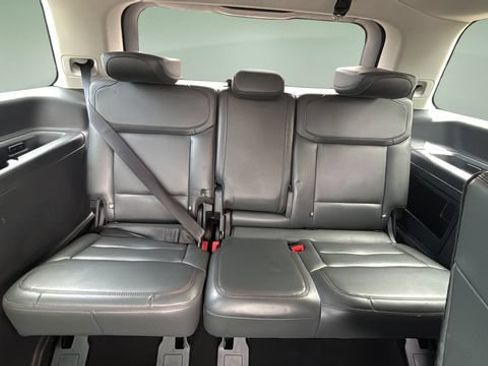 Used 2025 Ford Expedition Active AWD/4WD image 33