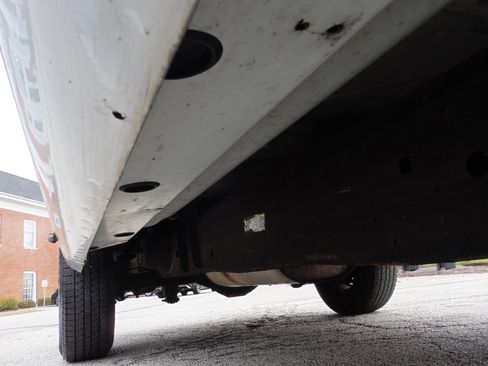 Used 2019 Chevrolet Express 3500 LT w/ LT Preferred Equipment Group image 28