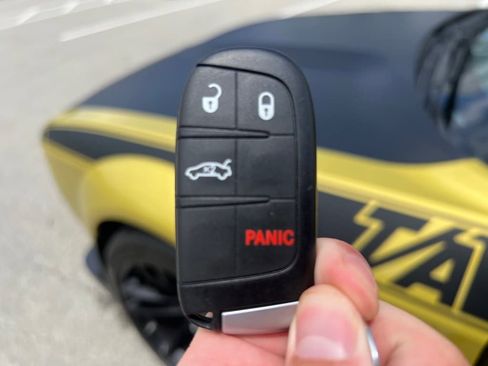 Used 2021 Dodge Challenger R/T Scat Pack image 25