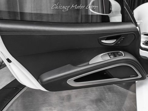 Used 2013 SRT Viper GTS w/ GTS Laguna Interior Pkg image 22