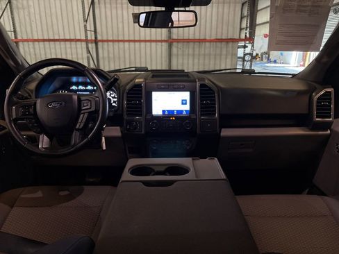 Used 2020 Ford F150 XLT w/ Equipment Group 302A Luxury AWD/4WD image 12