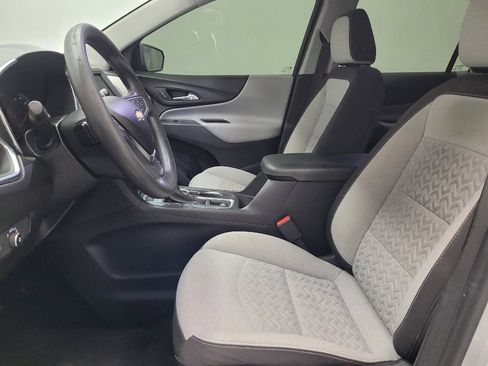 Used 2022 Chevrolet Equinox LS AWD/4WD image 17
