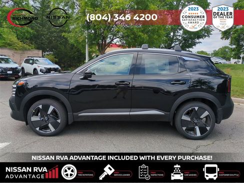 New 2025 Nissan Kicks SR image 8