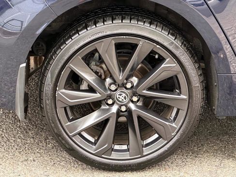 Used 2023 Toyota Corolla SE FWD image 12