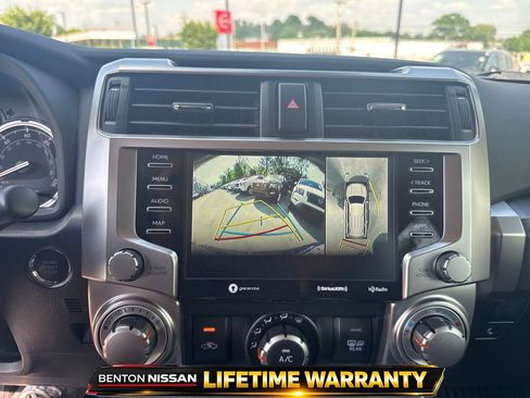 Used 2024 Toyota 4Runner TRD Sport w/ Technology Package AWD/4WD image 17