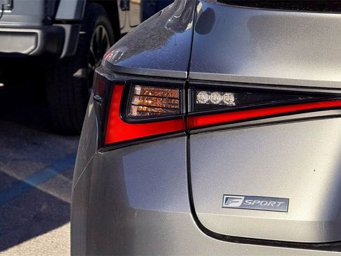 Used 2021 Lexus IS 350 F Sport image 7